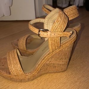Stuart Weitzman beige wedge